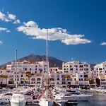 Cozy 2-bed 2-bathroom In Town Centre Marbella