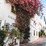 Cozy 2-bed 2-bathroom In Town Centre * Marbella