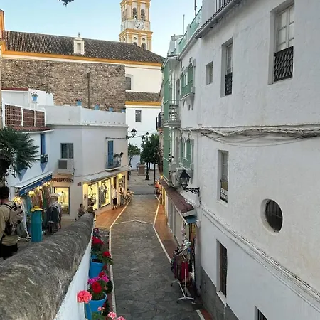 Cozy 2-bed 2-bathroom In Town Centre Lejlighed Marbella