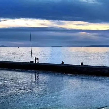 Cozy 2-bed 2-bathroom In Town Centre Marbella