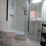 Apartment Cozy 2-bed 2-bathroom In Town Centre *