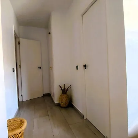 Cozy 2-bed 2-bathroom In Town Centre Marbella
