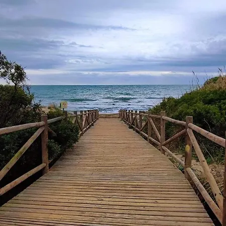 公寓 Cozy 2-bed 2-bathroom In Town Centre 马尔韦利亚